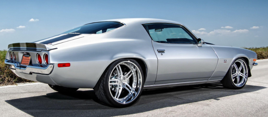Drag Radials vs Street Tires: Muscle Car Performance Comparison